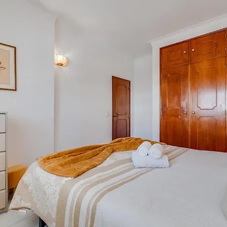 Bright Elimar Apartment